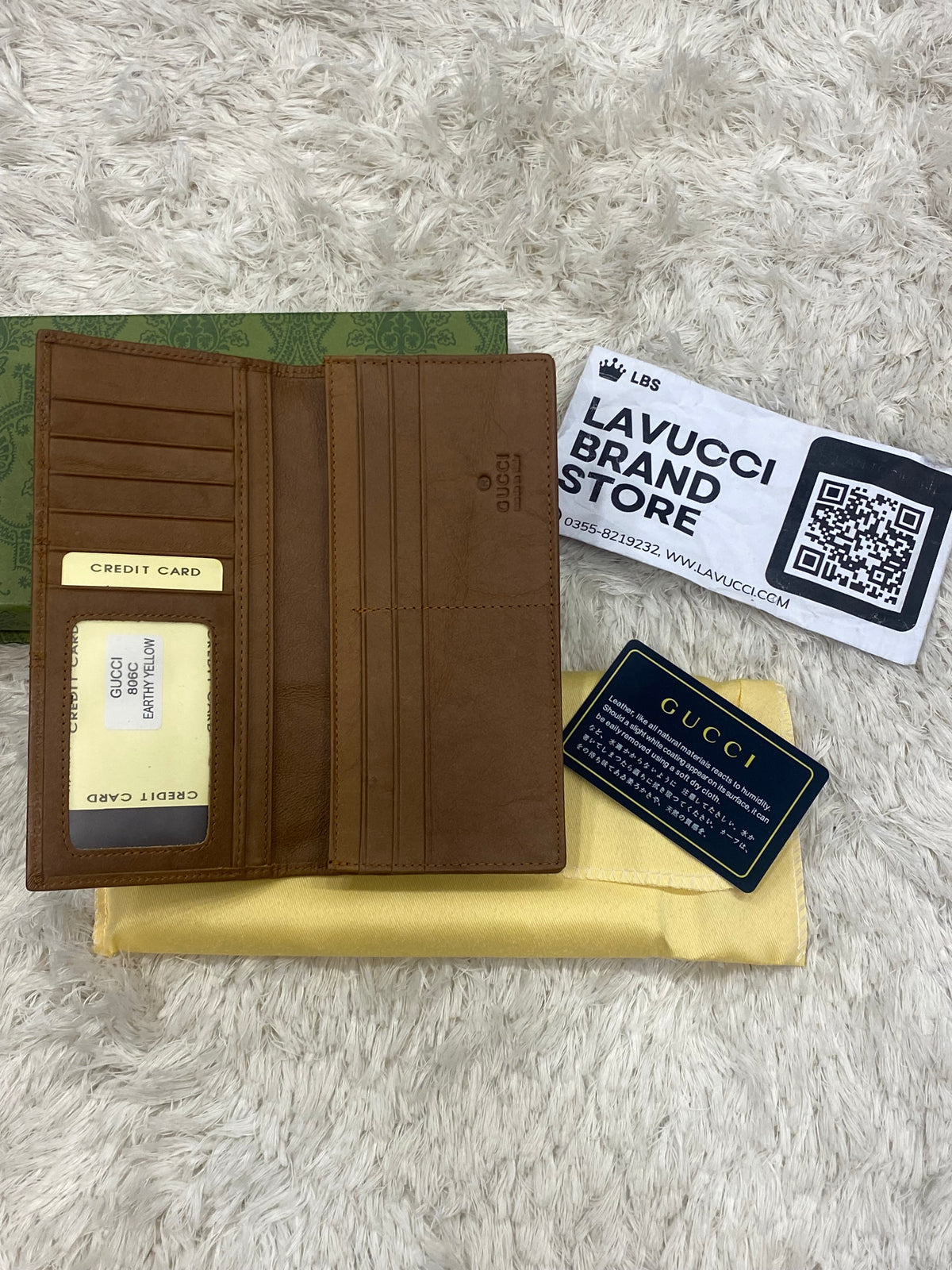 Gucci 833