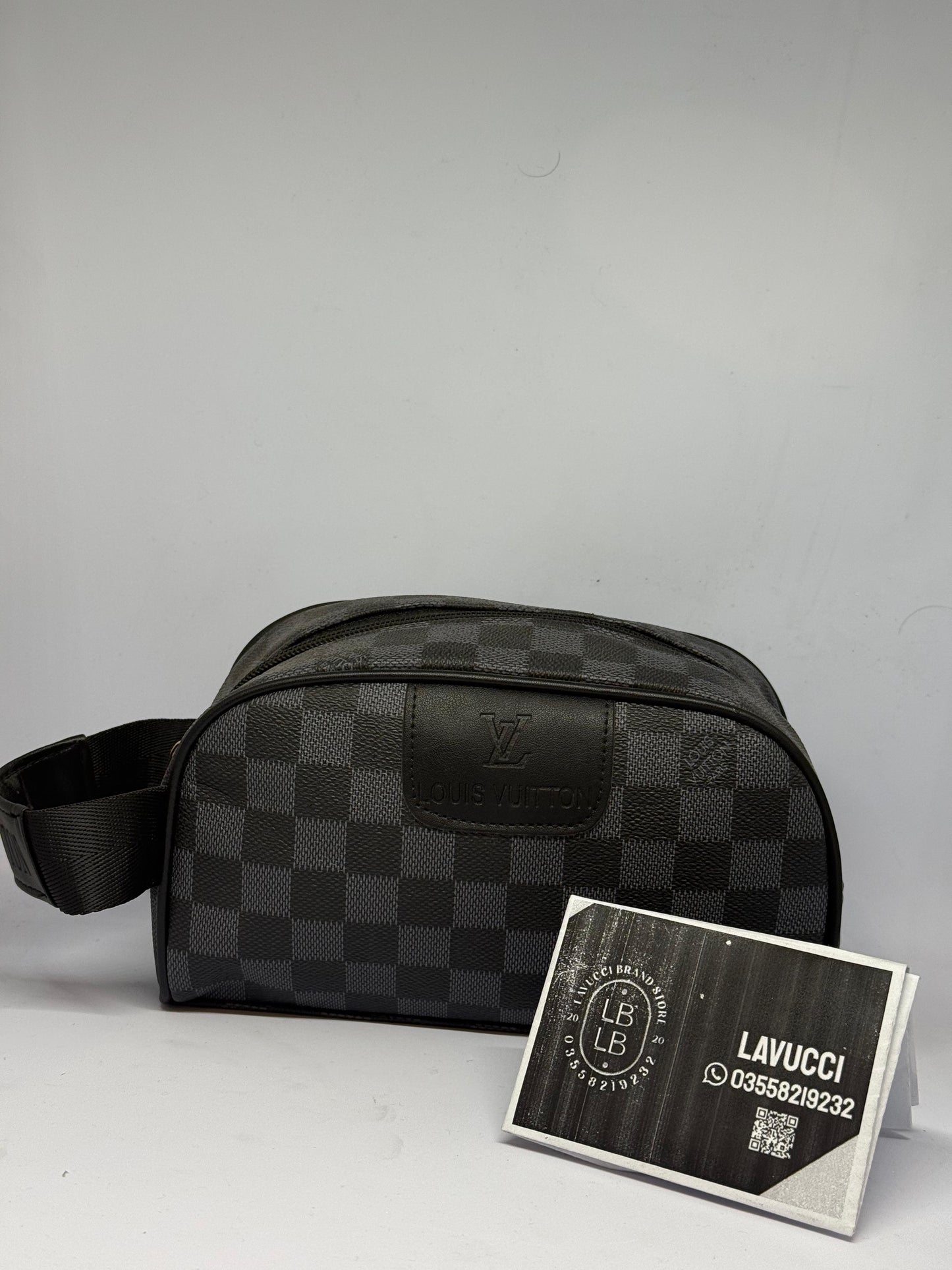 Lv handpouch BC1