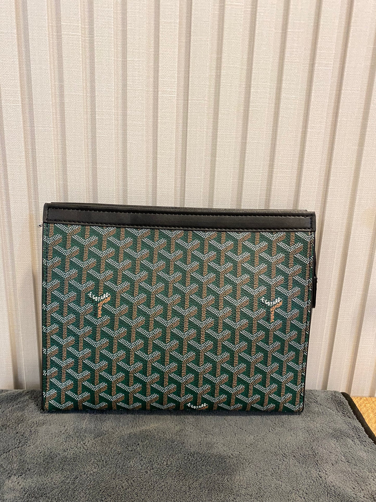 Goyard green