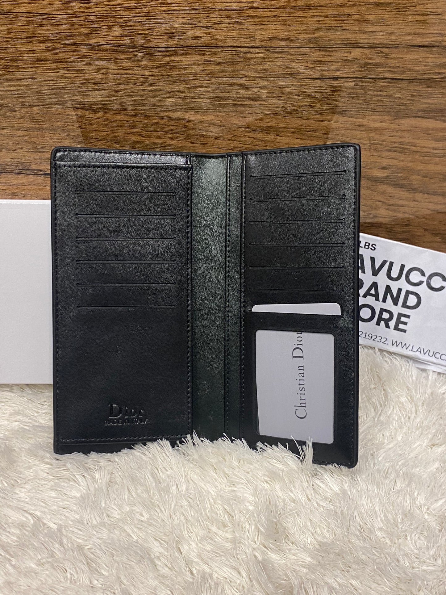 Dior 823