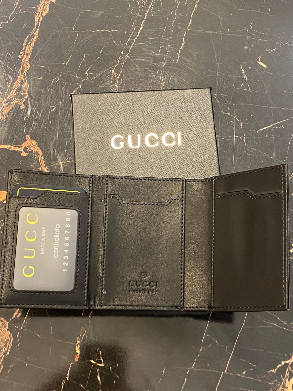 Gucci 790