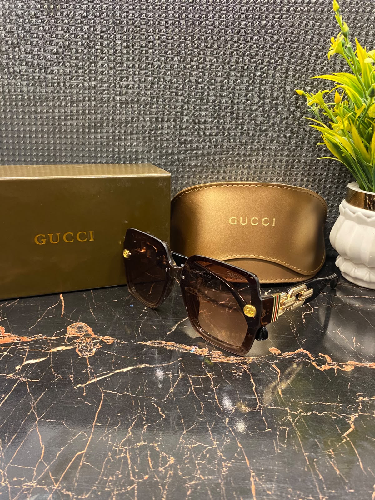 Gucci 1029