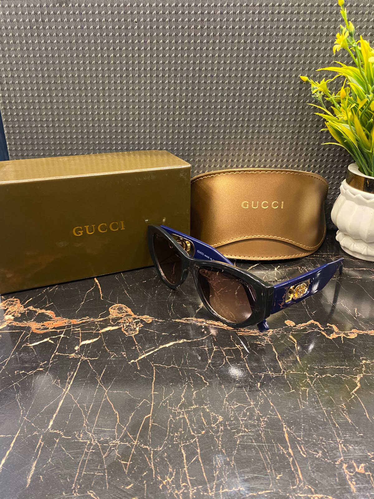 Gucci 1028