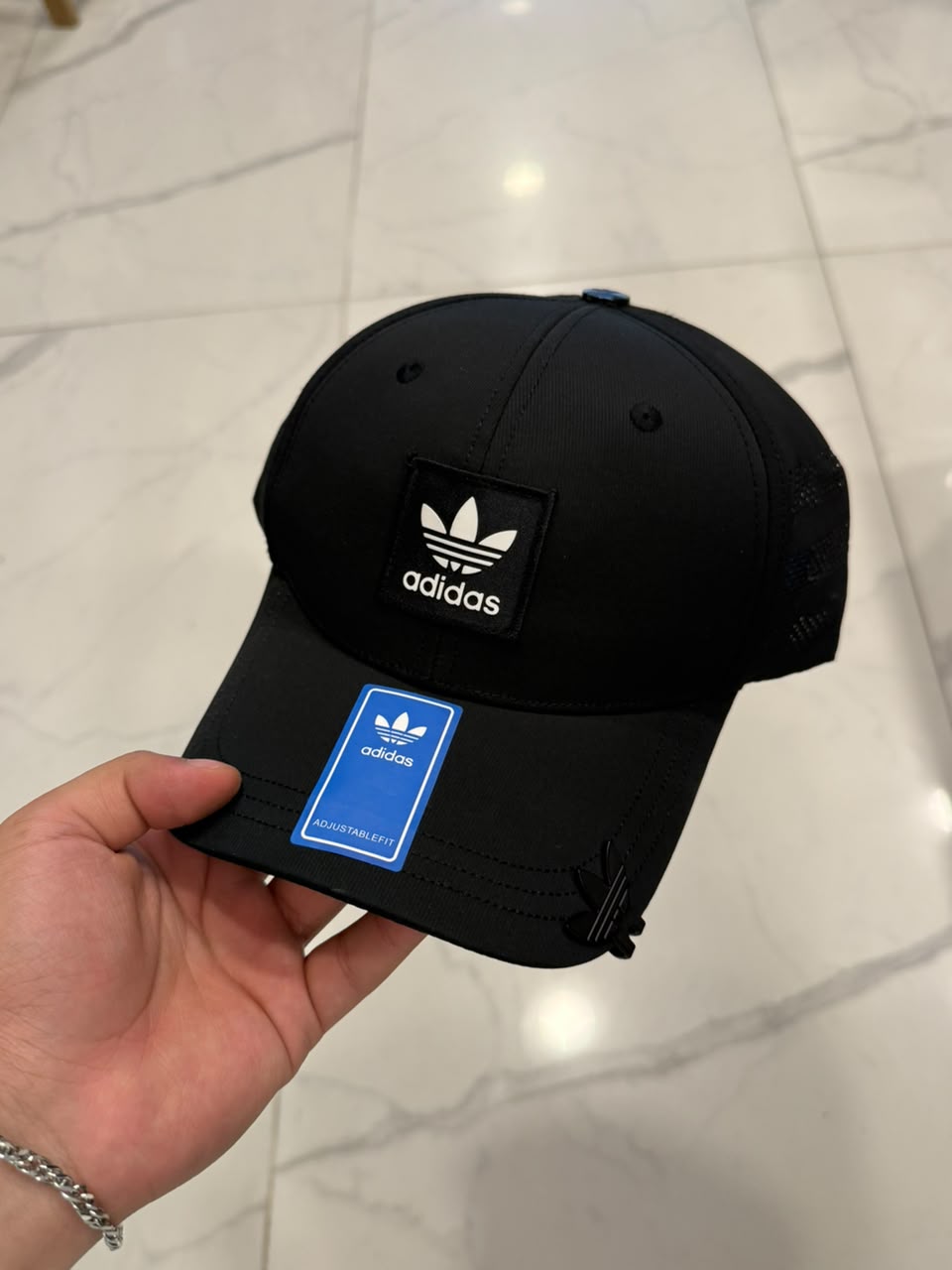 Adidas A2