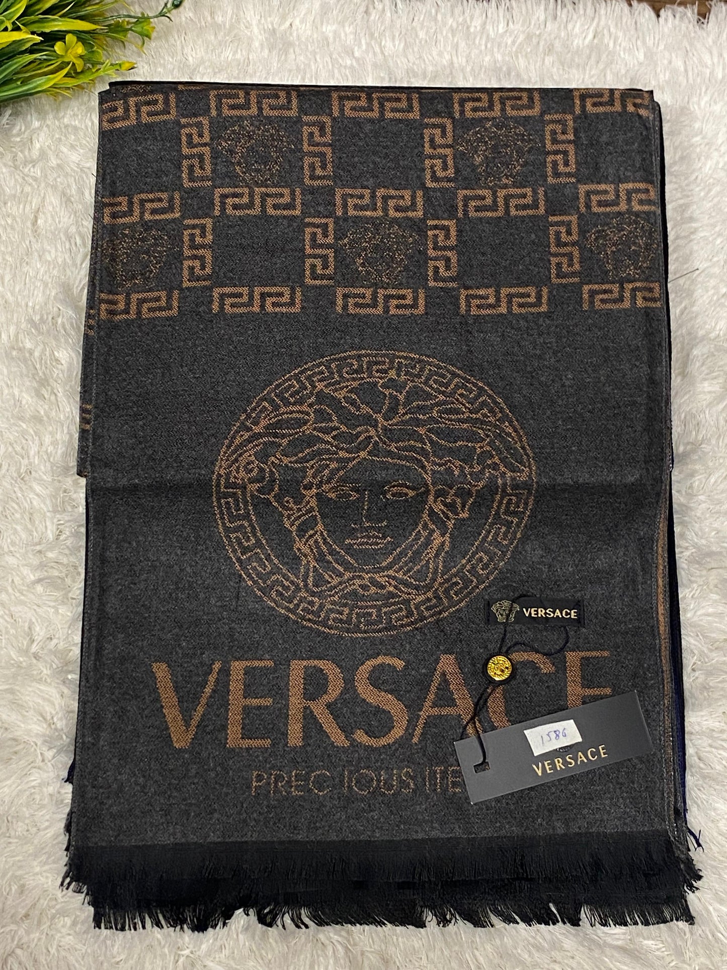 Versace 1586