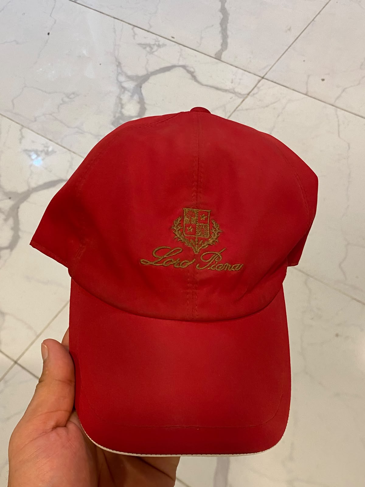 LL red