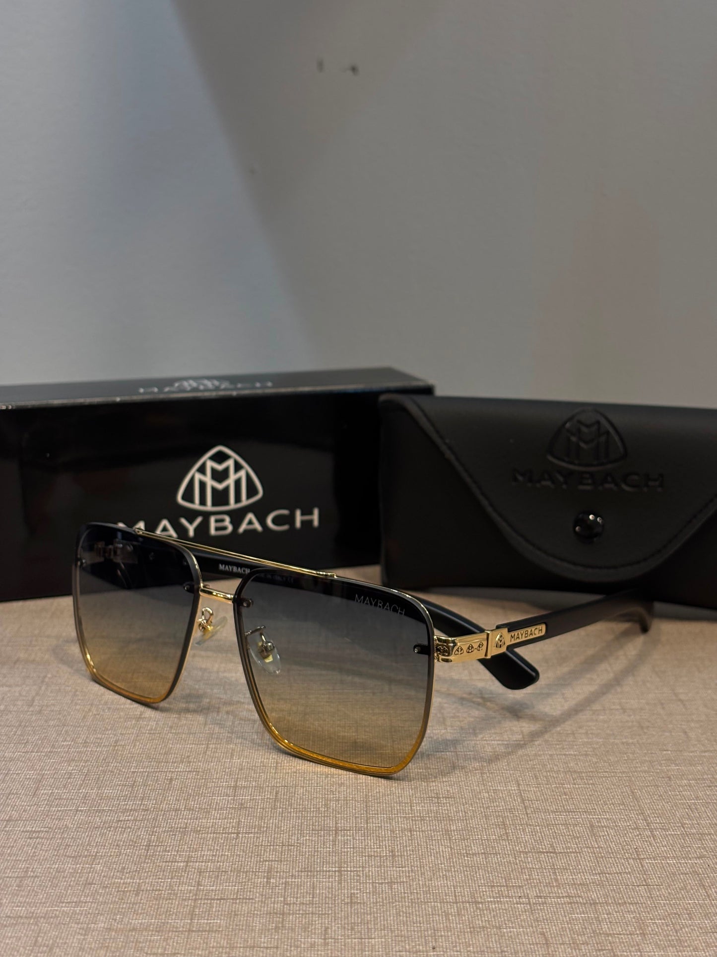 Maybach 1049