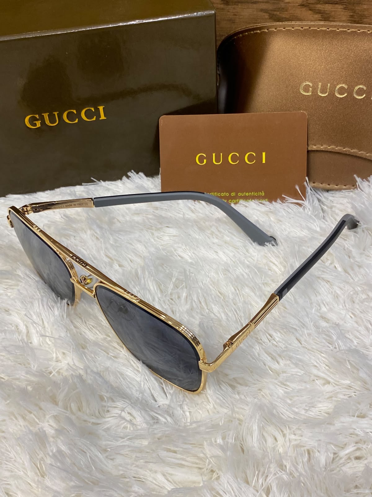 Gucci 1083