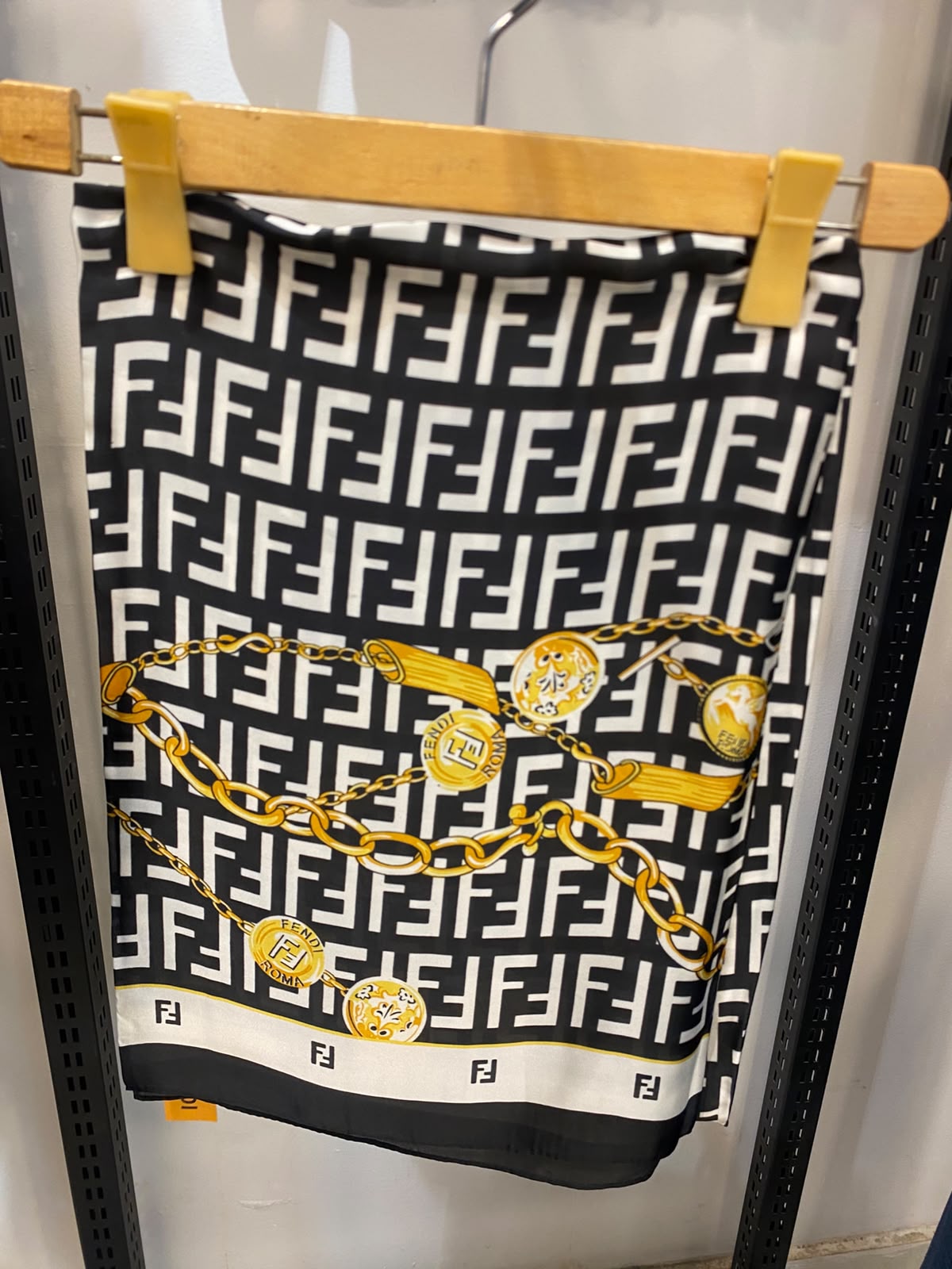 Fendi gold 403
