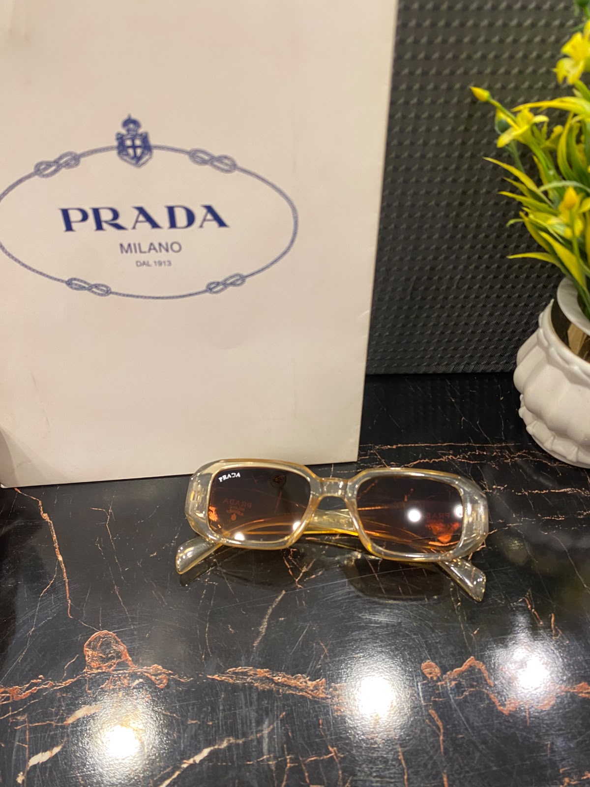 Prada 1038