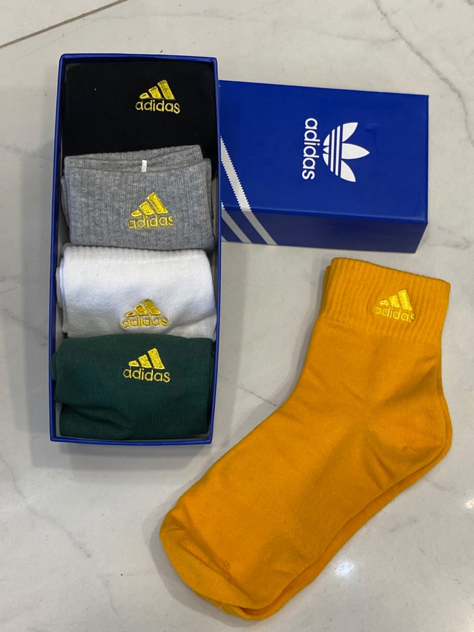 Adidas 210