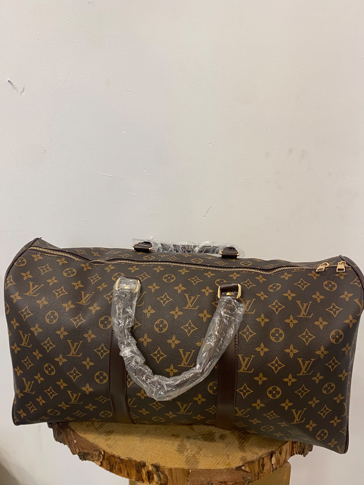 LV T bag 2