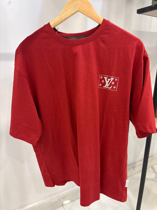 LV red shirt Ro1