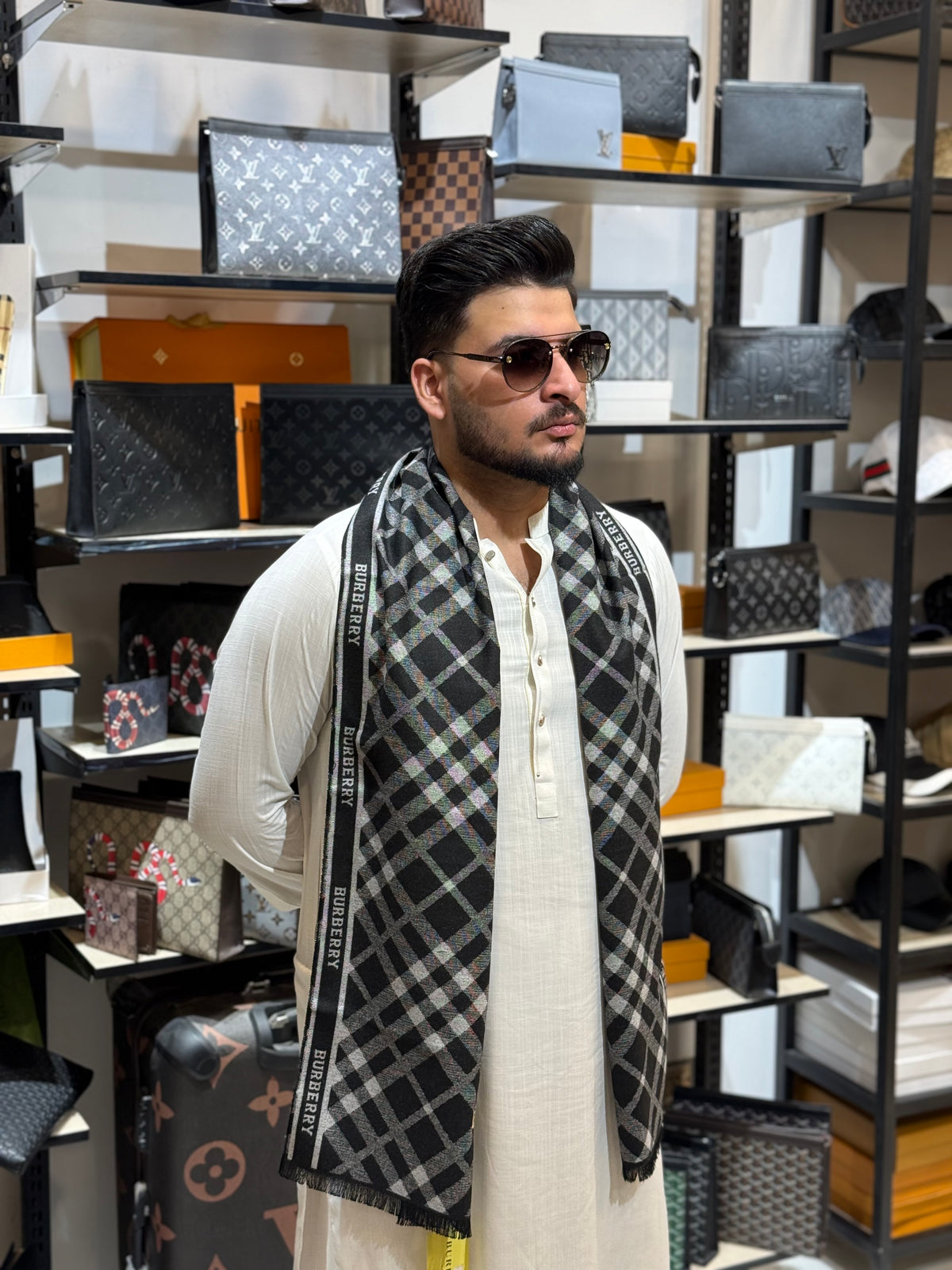 Burberry 1557