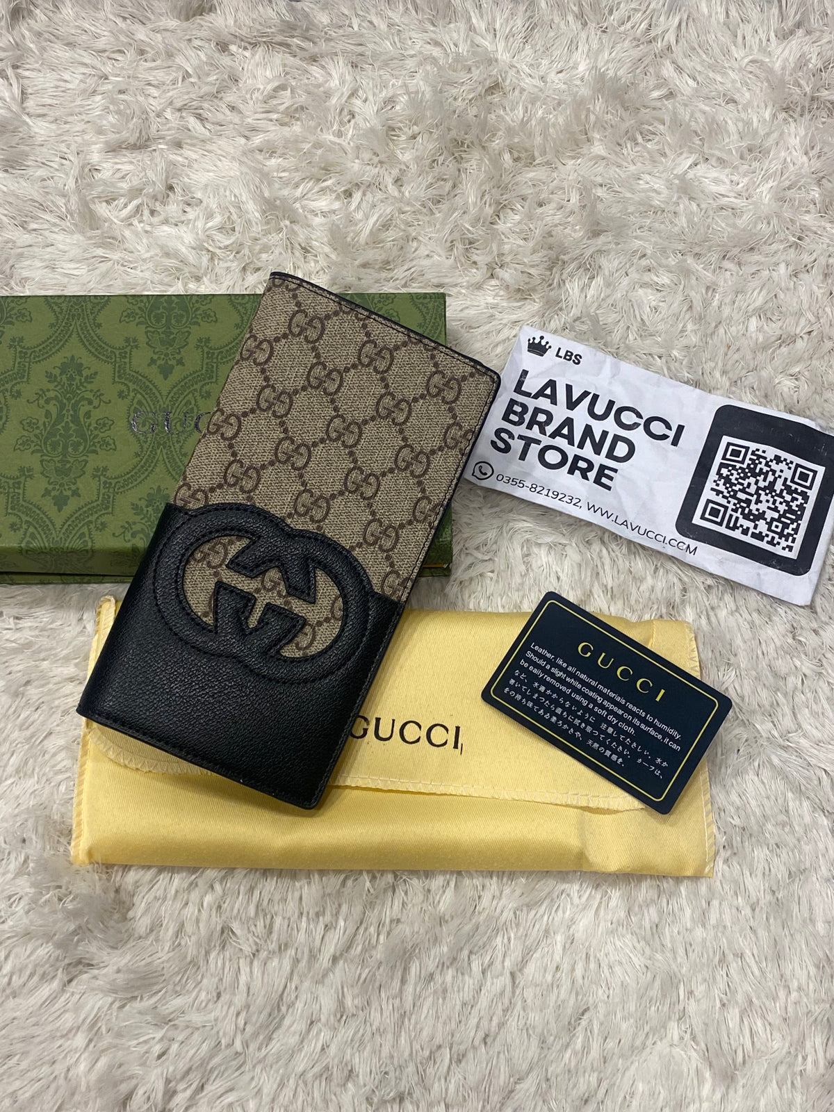Gucci 835