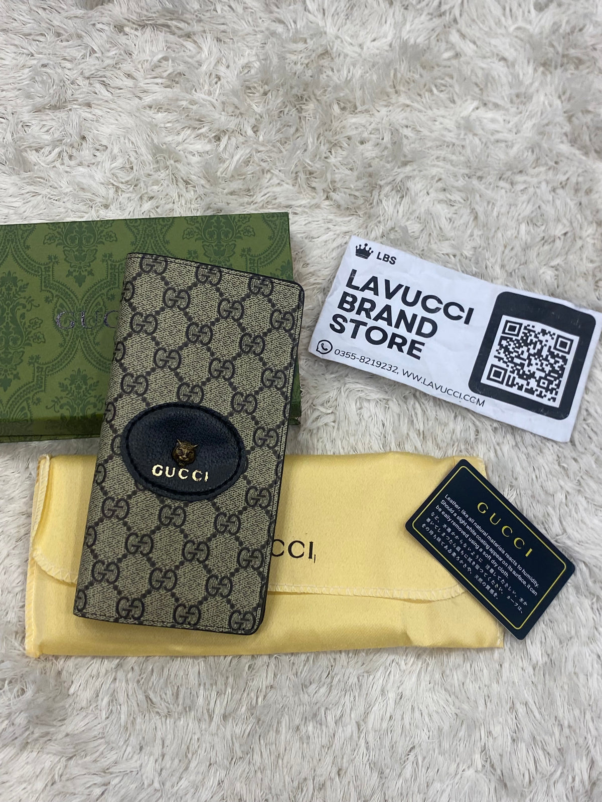 Gucci 838