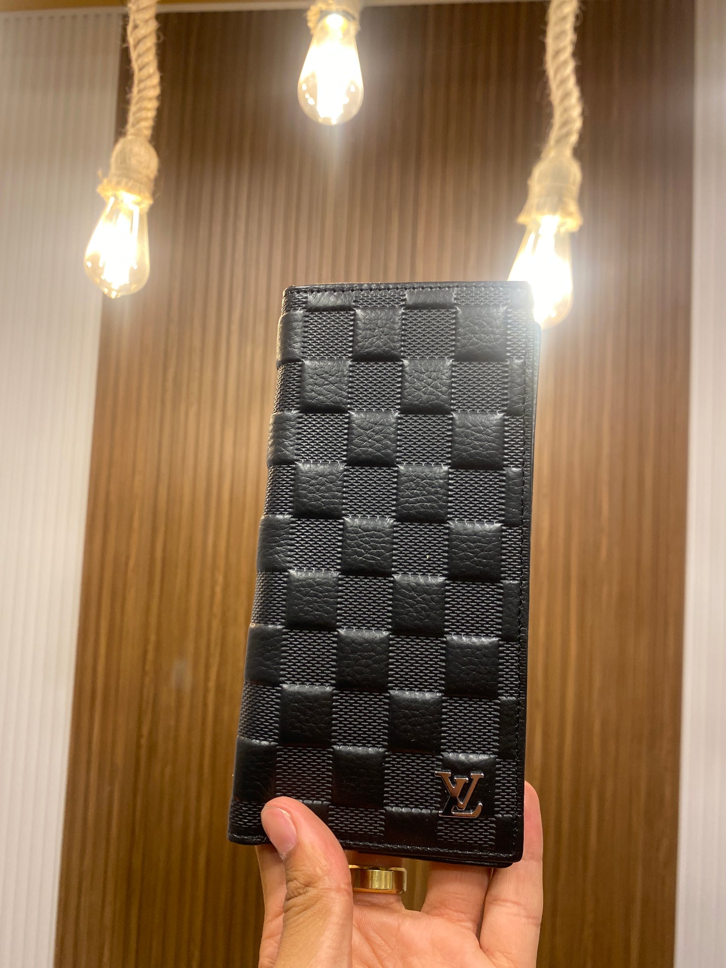 LV LW 1