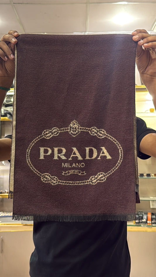 Prada brown muffler P7