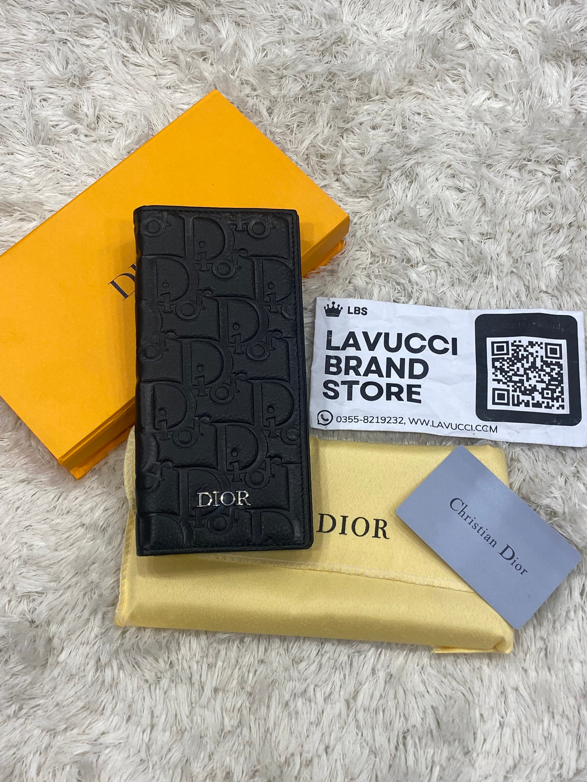 Dior 830