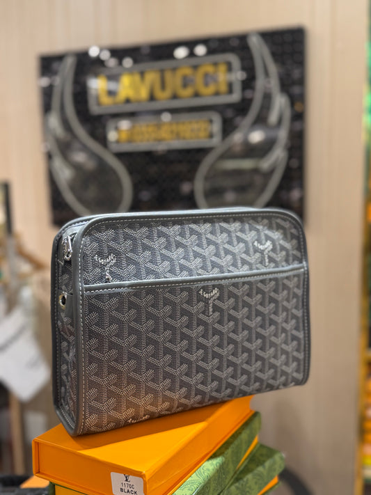 Goyard clutch 3