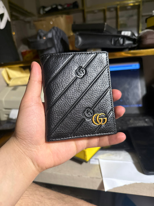 Gucci B043