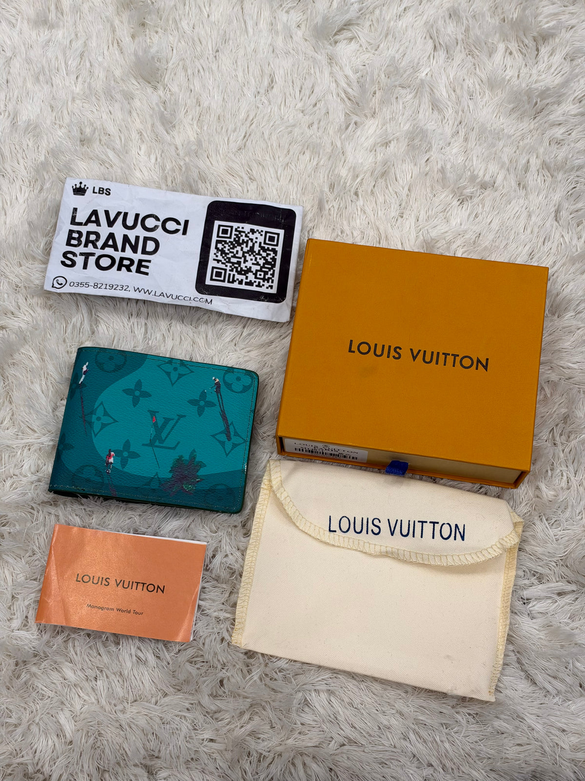 LV 854
