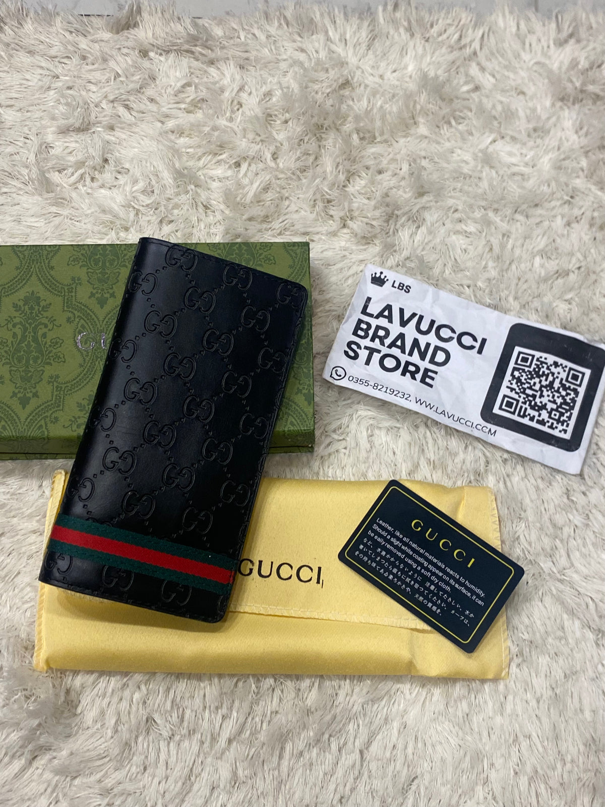 Gucci 836