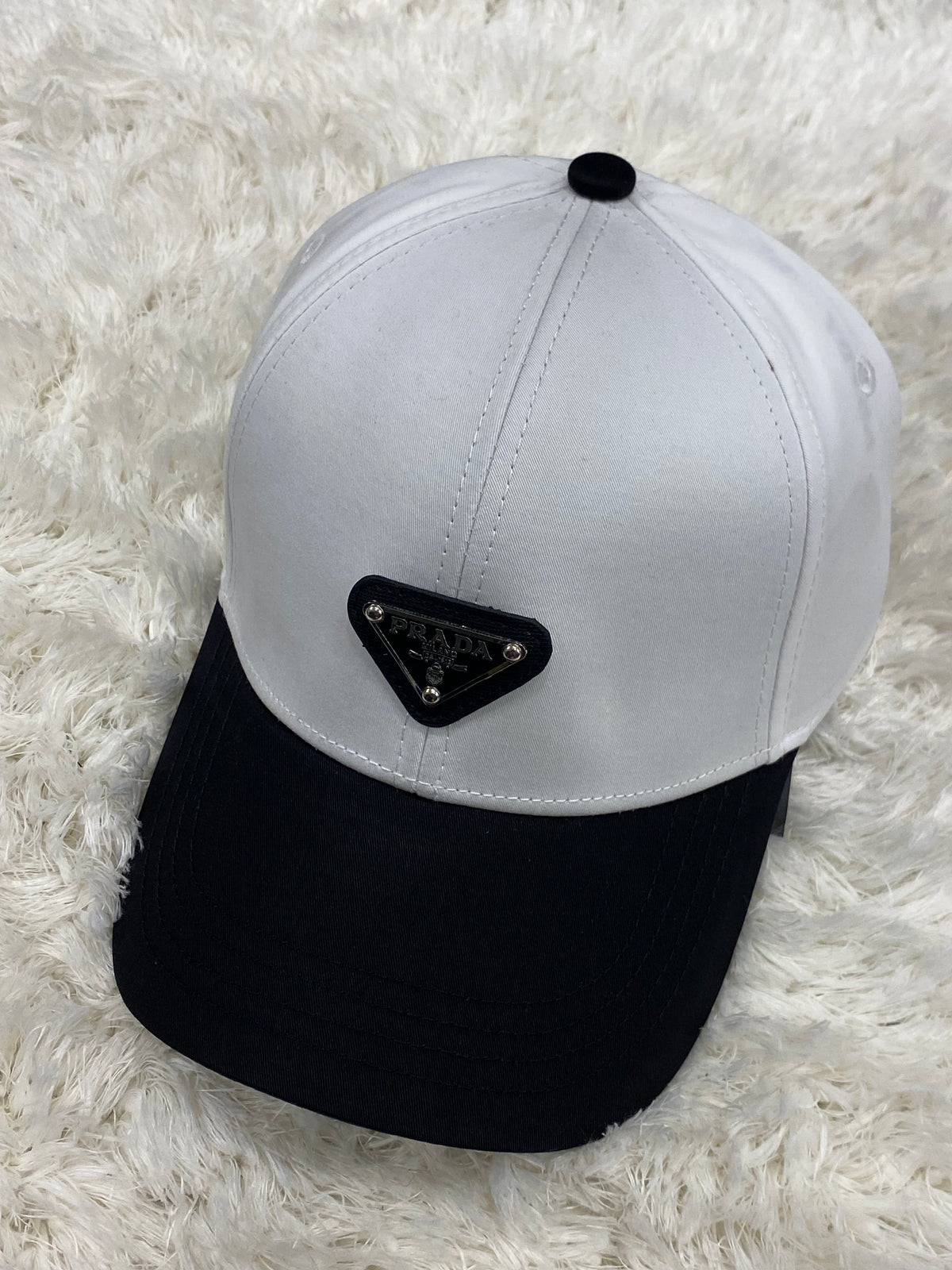 Prada W101