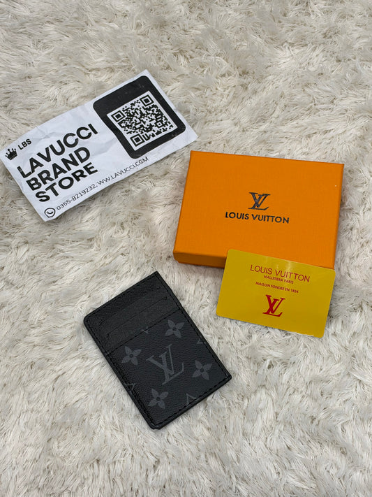 LV 853