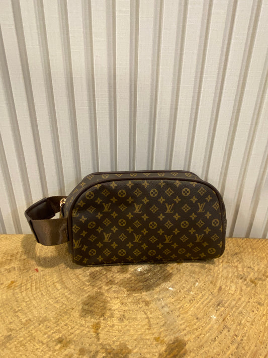 LV brown