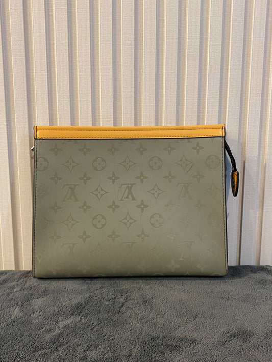 LV 005