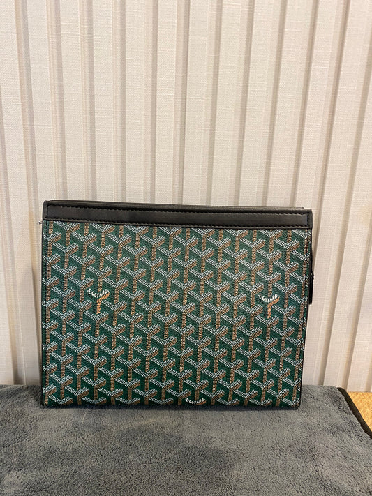 Goyard green