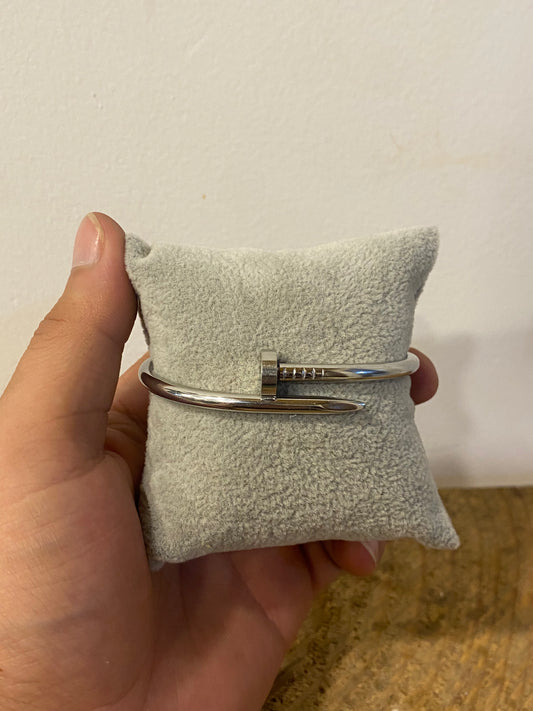 Bracelet 570