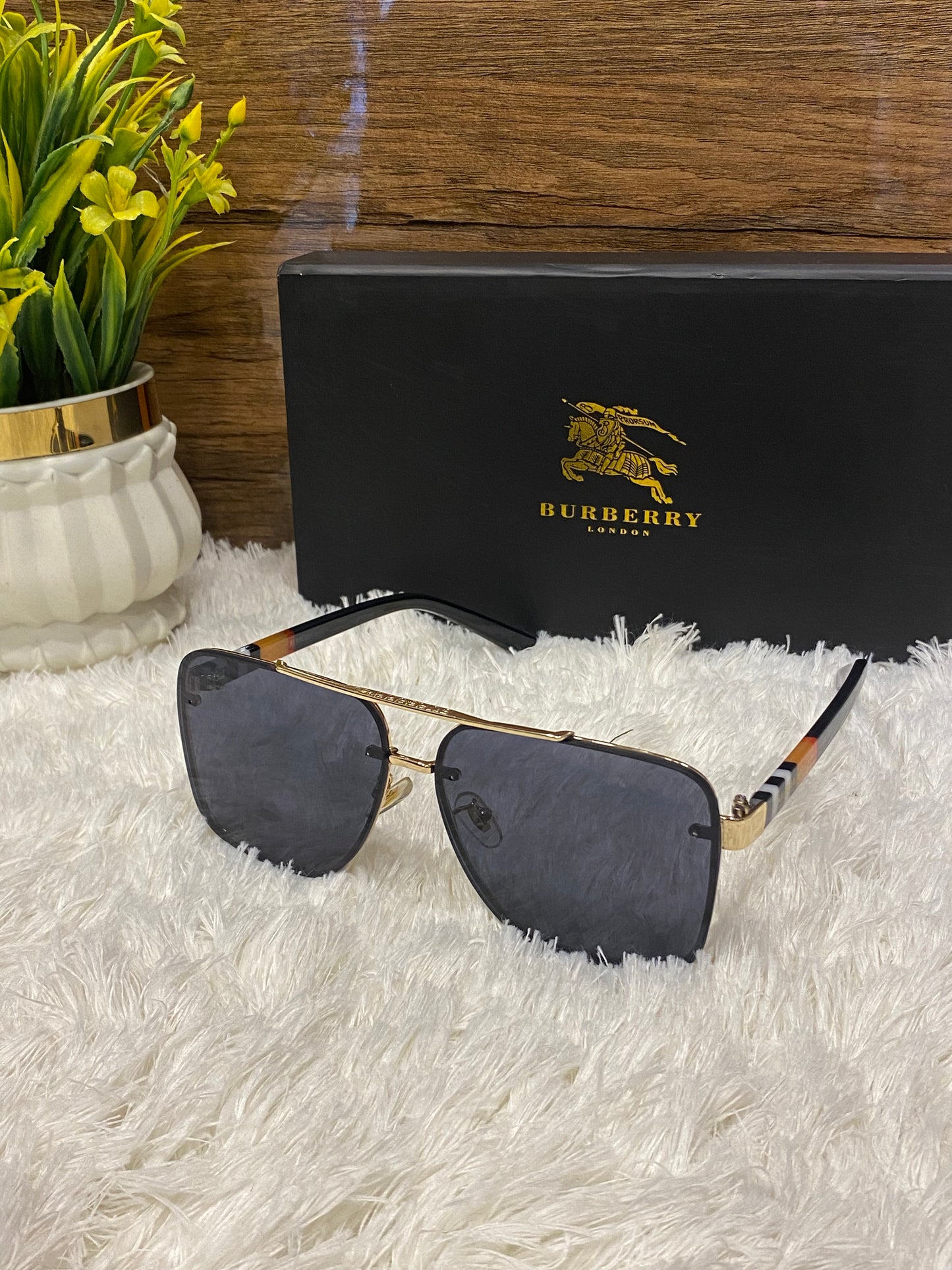 Burberry 1108