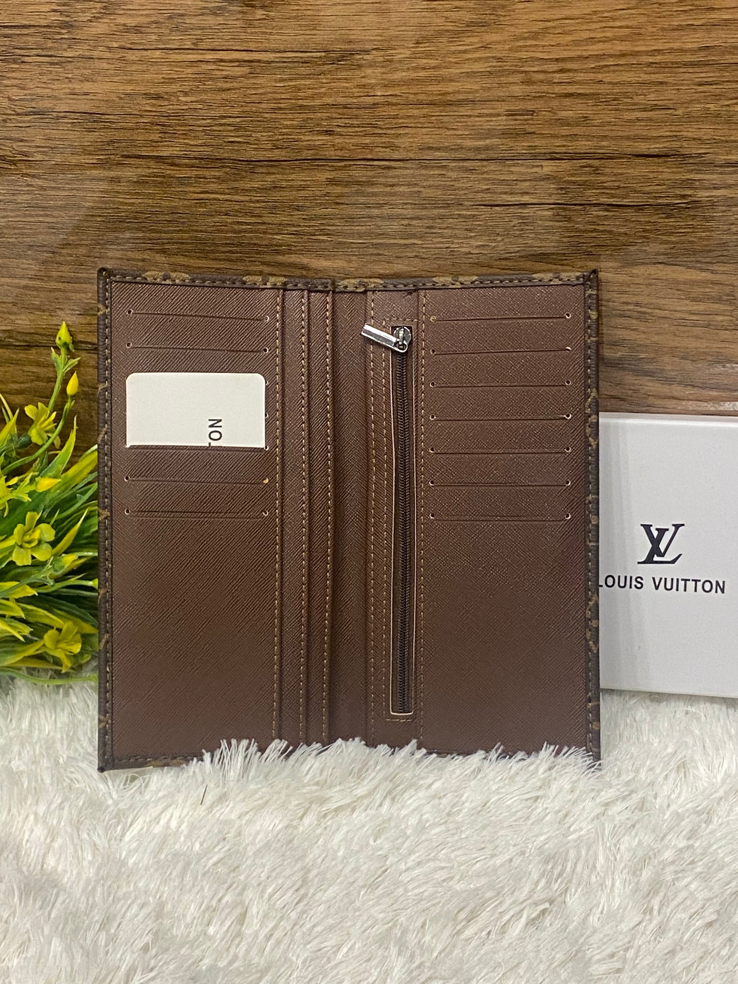 LV mag 757