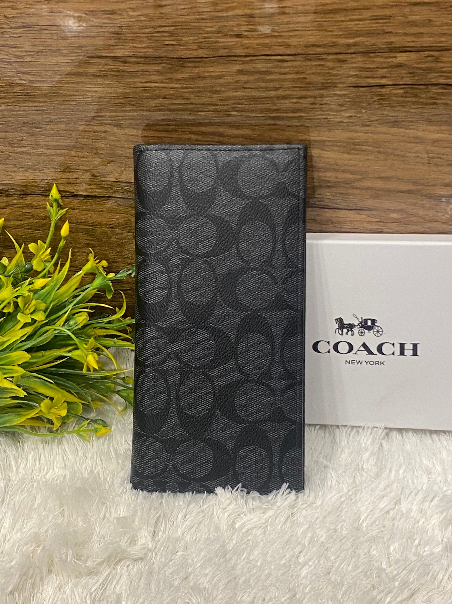 Coach mag 756