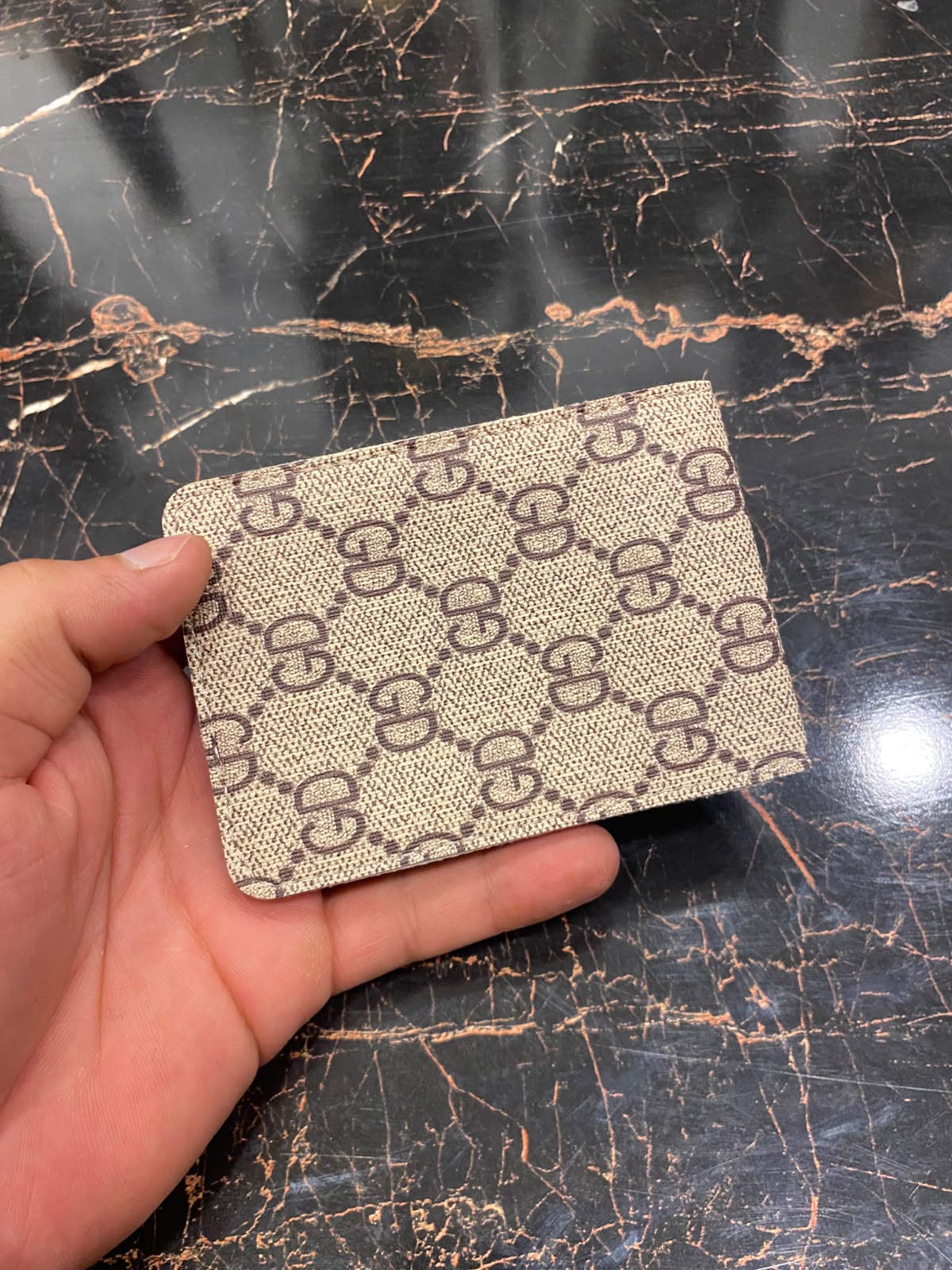Gucci 794