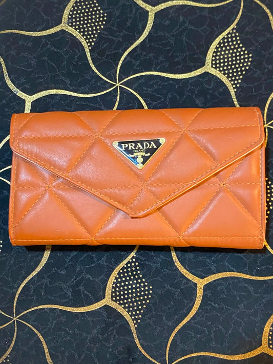 Prada brwon