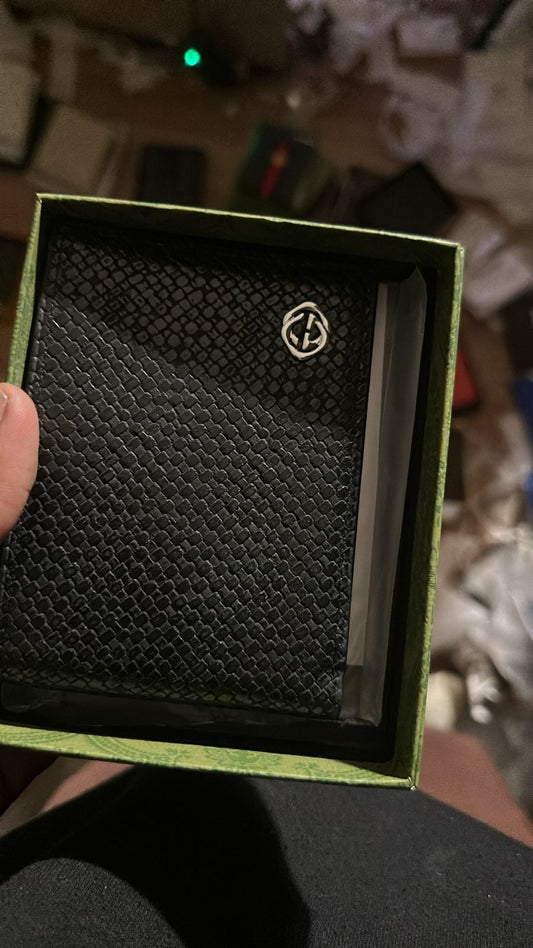 Gucci SW444