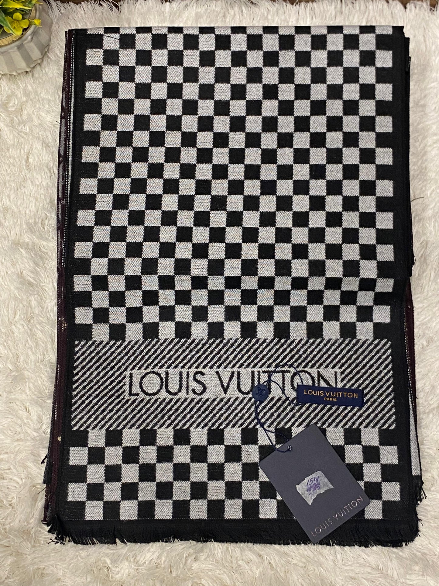 LV 1541