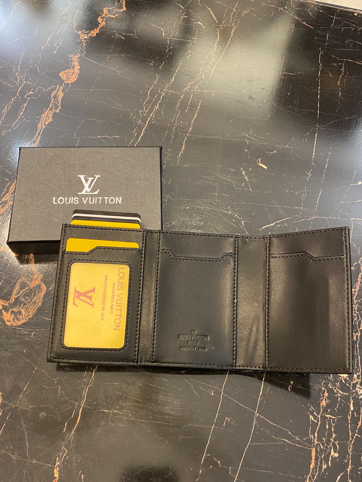 LV 782