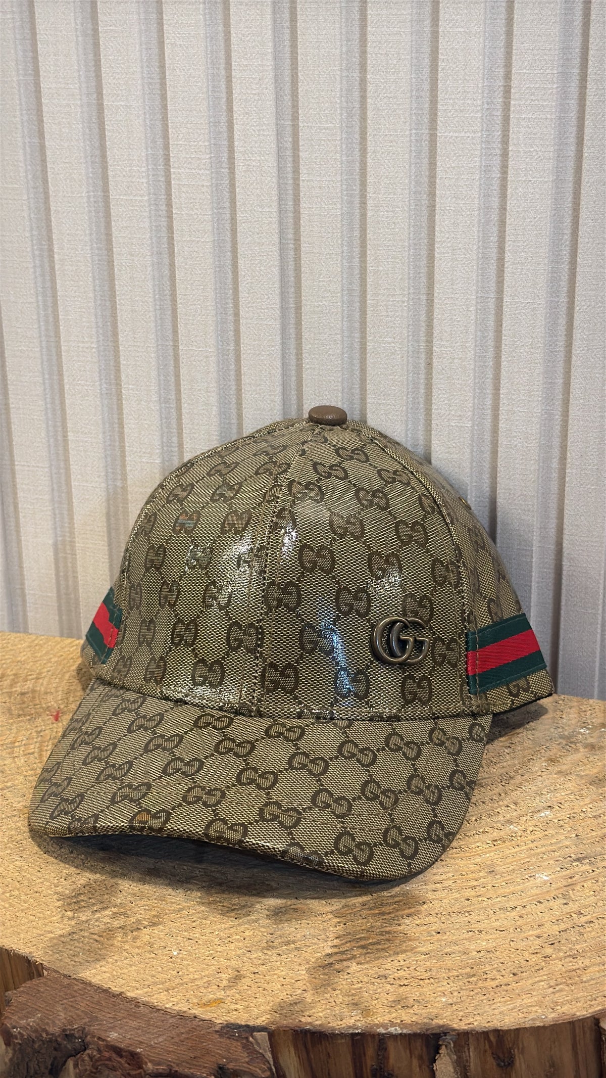 Gucci c-x7