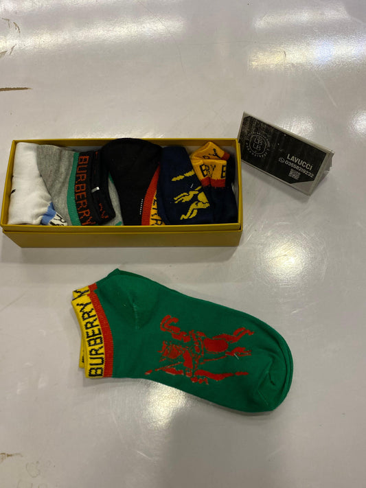 Burberry socks b3