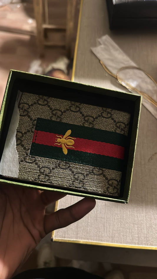 Gucci SW300