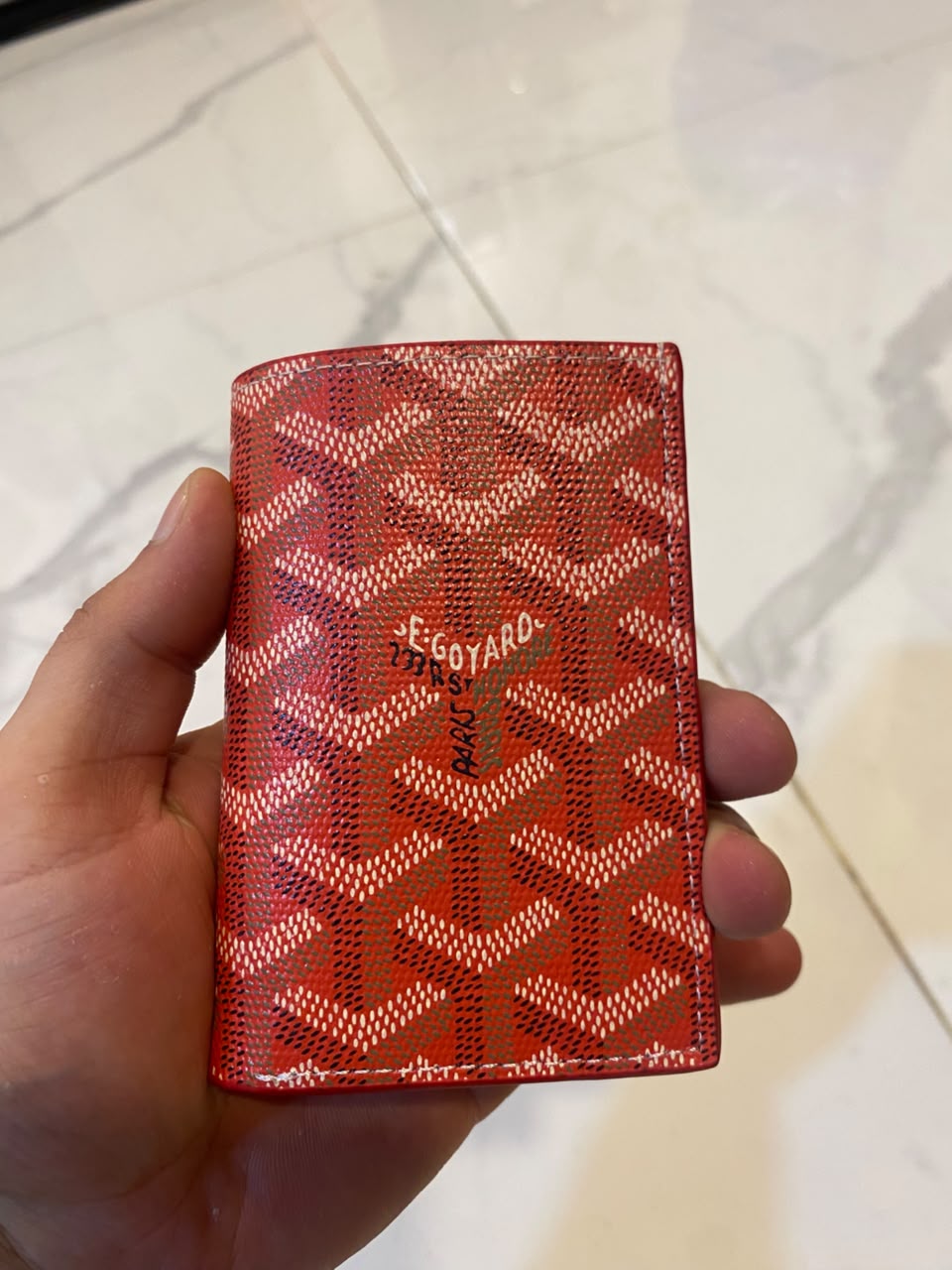 Goyard red 62
