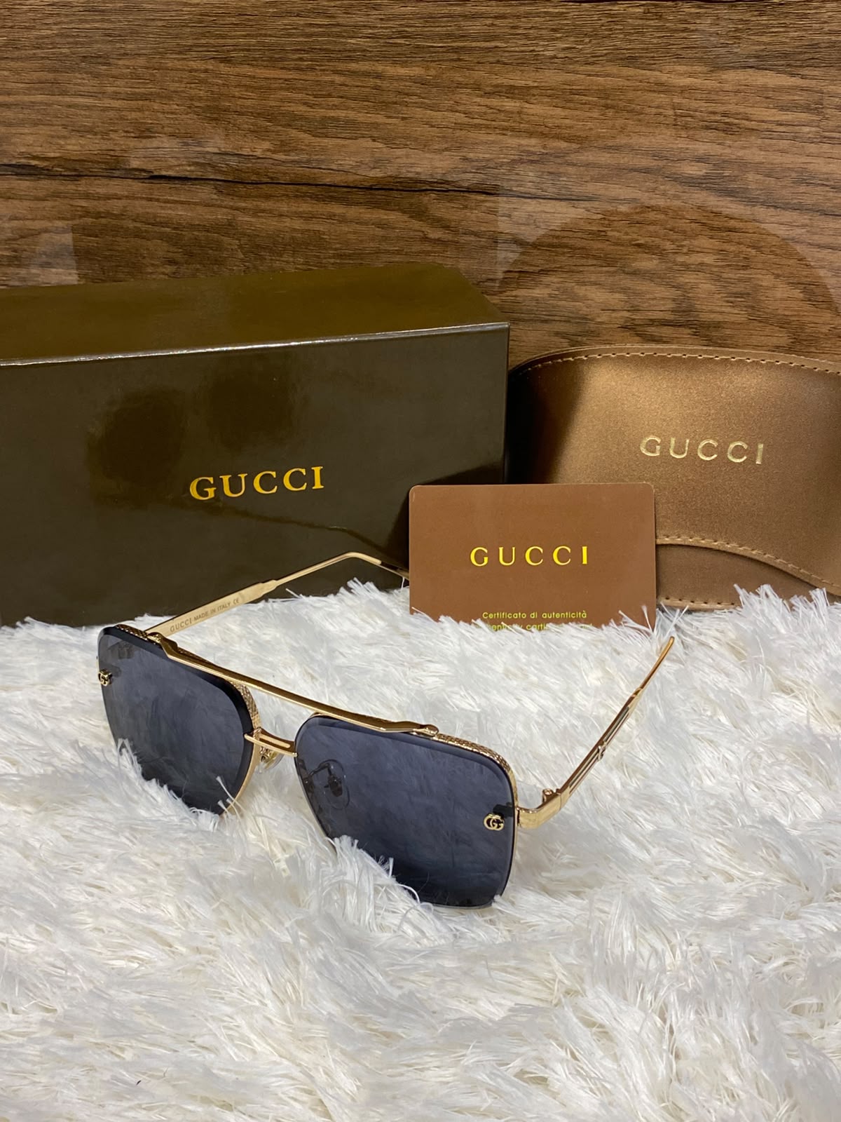 Gucci 1084
