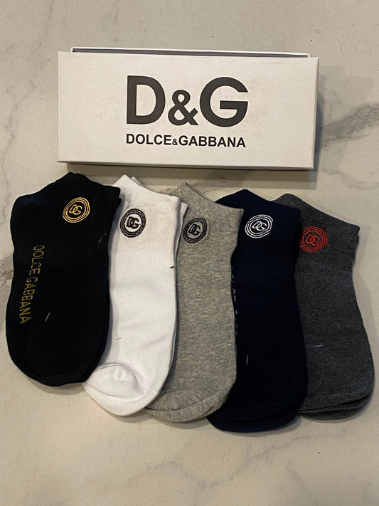 D&G 207