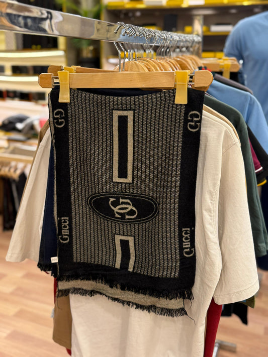 Gucci muffler 2