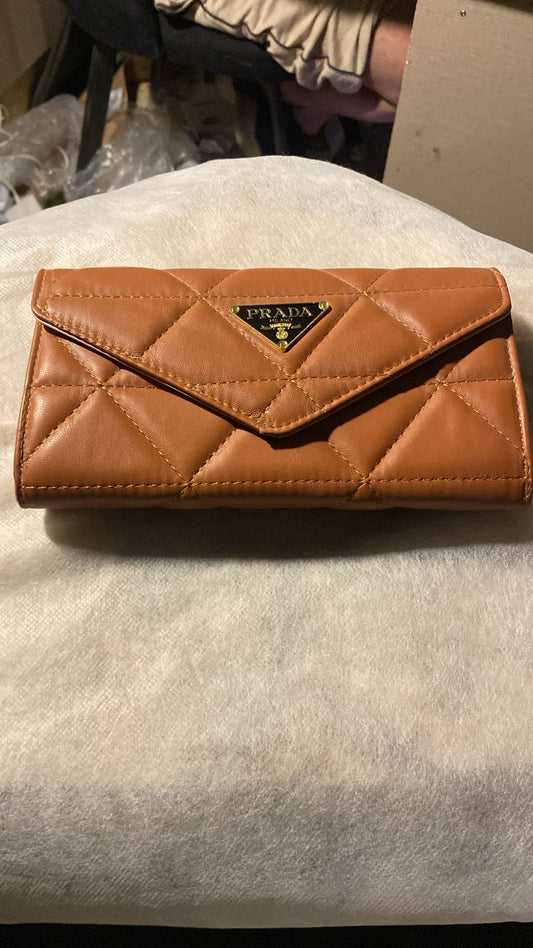 Prada LC7