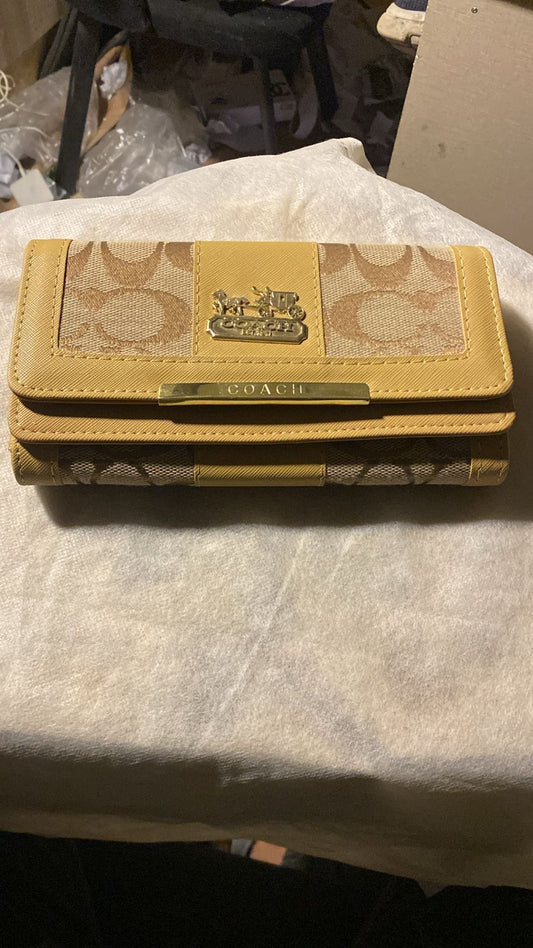 Coach LC2